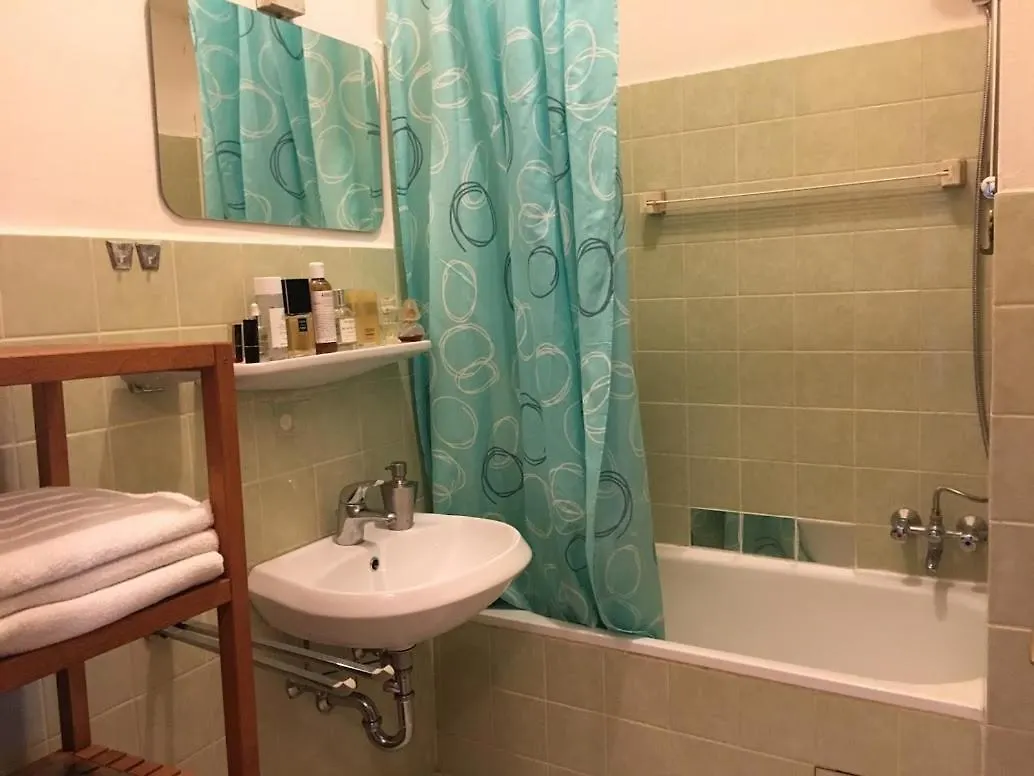 Stylish Apartment In The Heart Of 汉堡